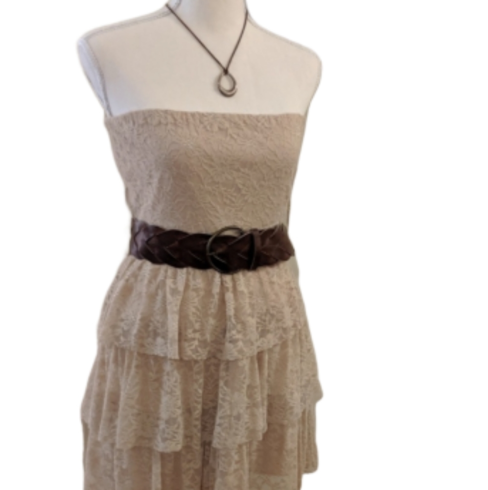 Tan lace Rue21 dress juniors medium
